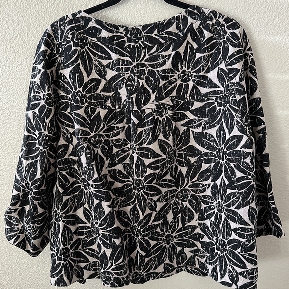 Michael Kors Black Floral Swing Jacket Size 1X - Picture 9 of 11